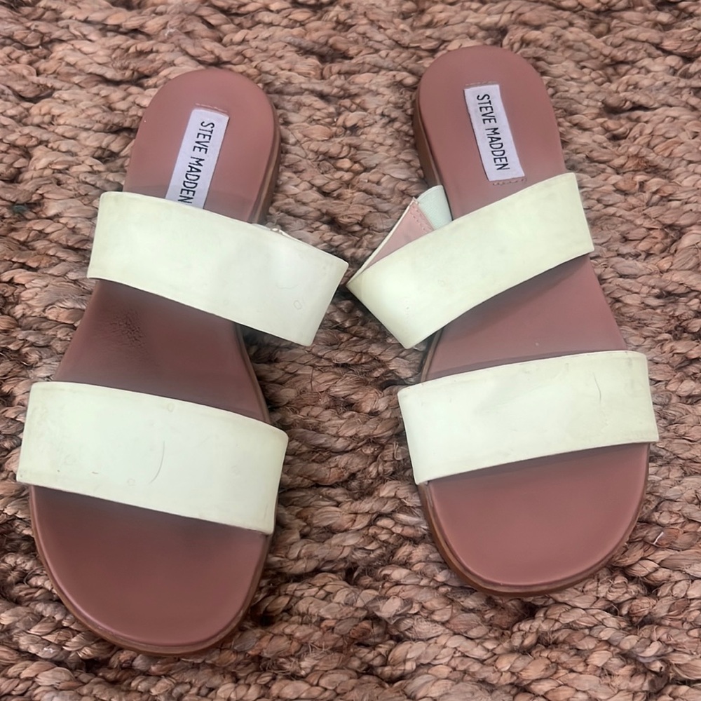Like green sandals